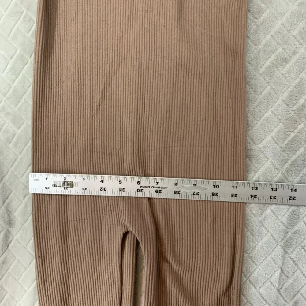 Popular 21 Womans Small Jumpsuit Brown Ribbed Sleeveless Adjustable Stretch - Picture 6 of 14